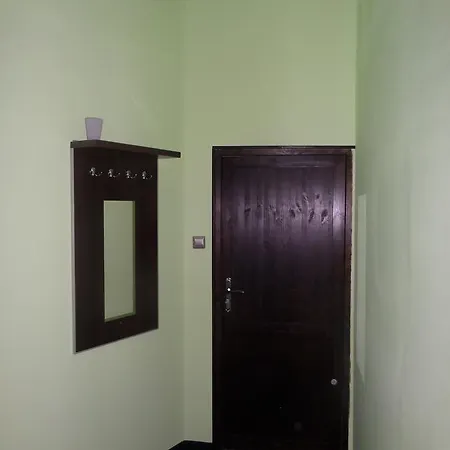 Incepcja 33 Hostel
