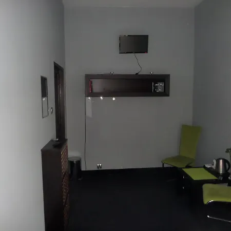 Hostel Incepcja 33